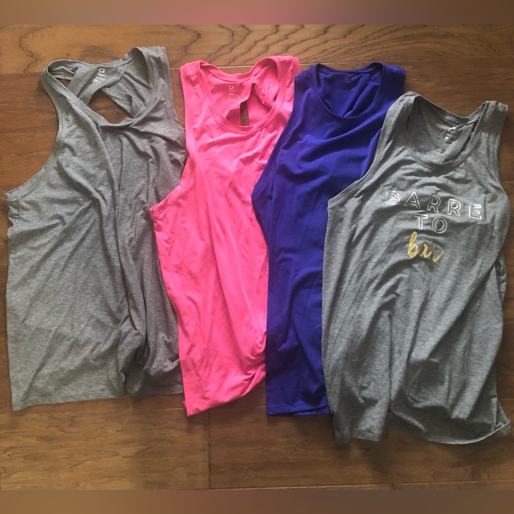 4 Gap Fit Breathe open back tank